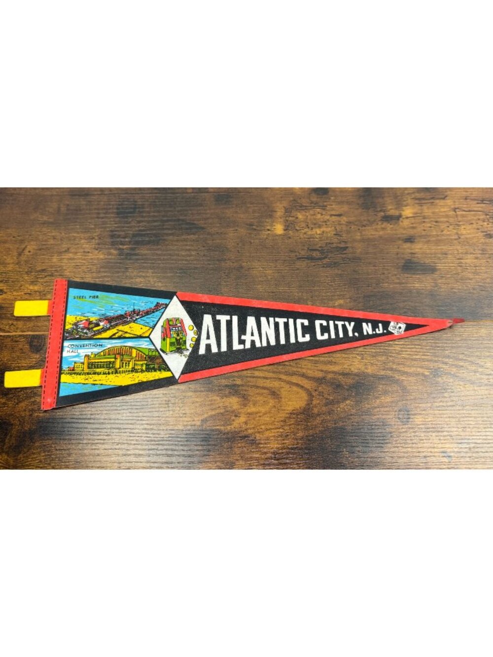 Vintage Atlantic City NJ Felt Pennant with damaged tip 14 inches
